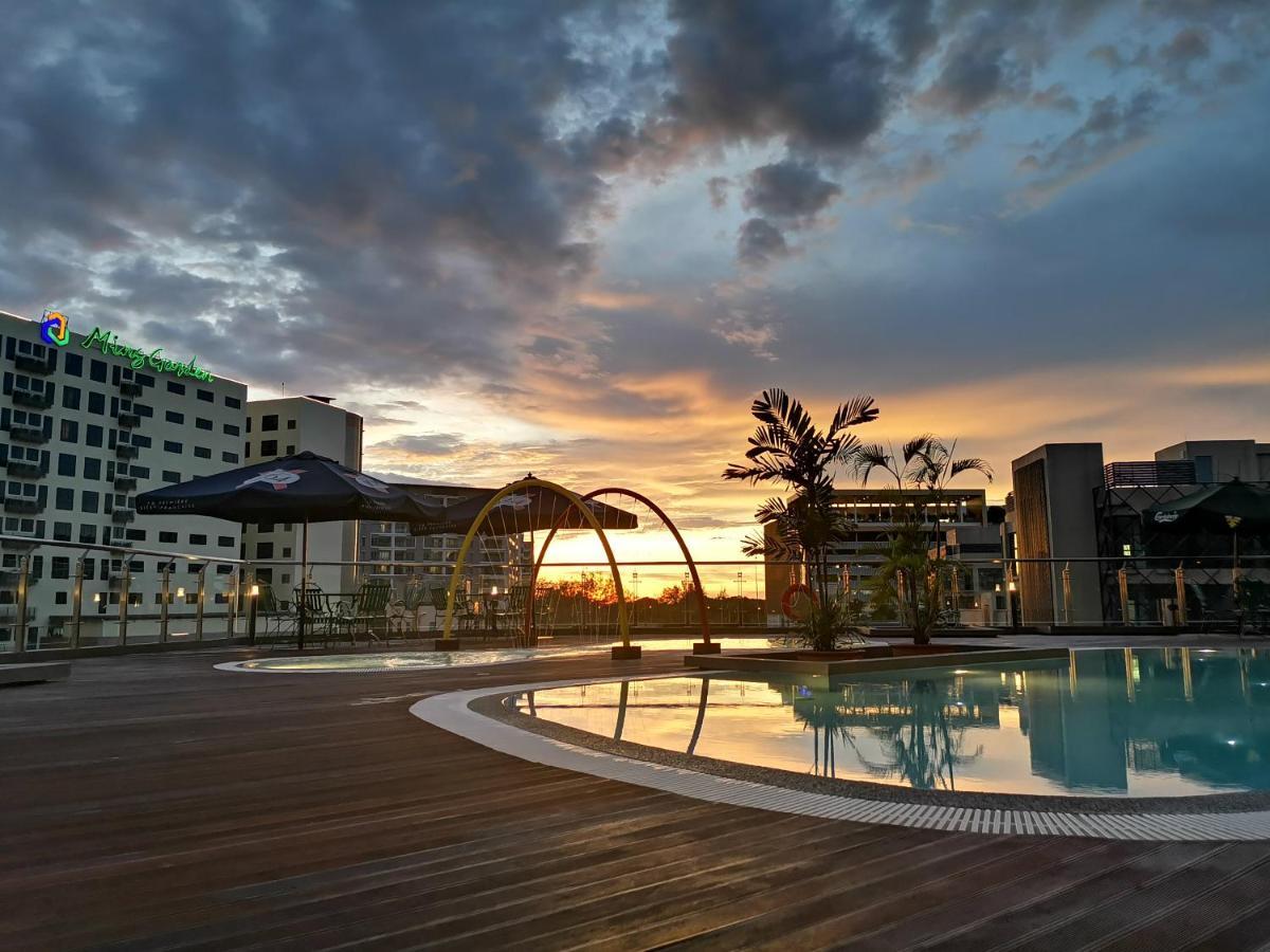 Hotel Sabah Oriental 4*